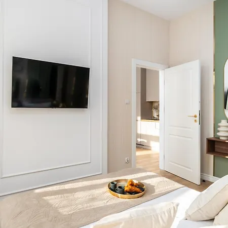 2x Perfect Old Town 5min Main Market Square Ac Wifi Parking Balcony *