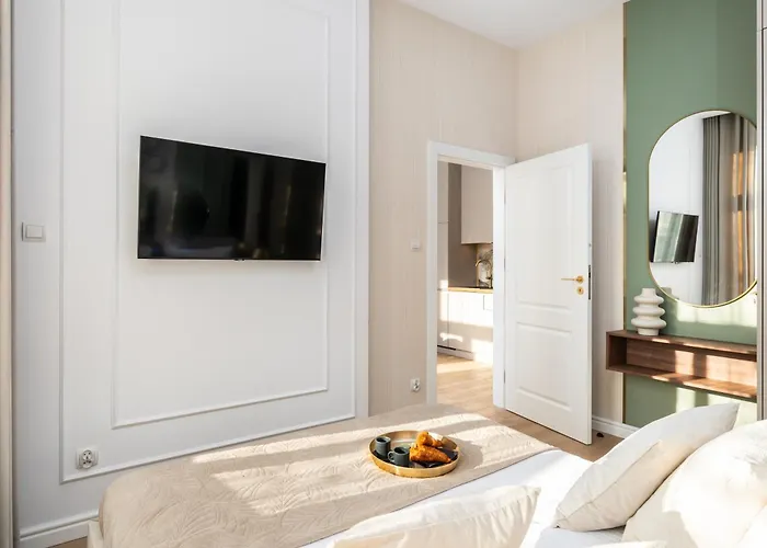 2x Perfect Old Town 5min Main Market Square Ac Wifi Parking Balcony *