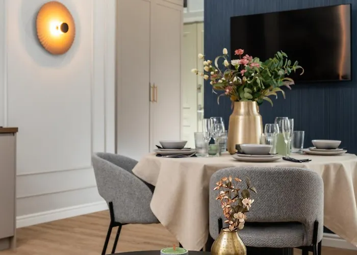 2x Perfect Old Town 5min Main Market Square Ac Wifi Parking Balcony アパート *