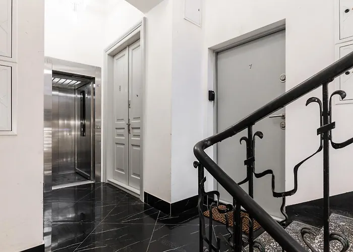 アパート 2x Perfect Old Town 5min Main Market Square Ac Wifi Parking Balcony クラクフ