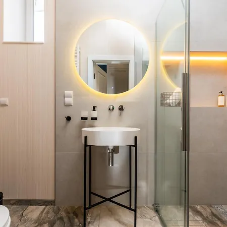 דירה 2x Perfect Old Town 5min Main Market Square Ac Wifi Parking Balcony *